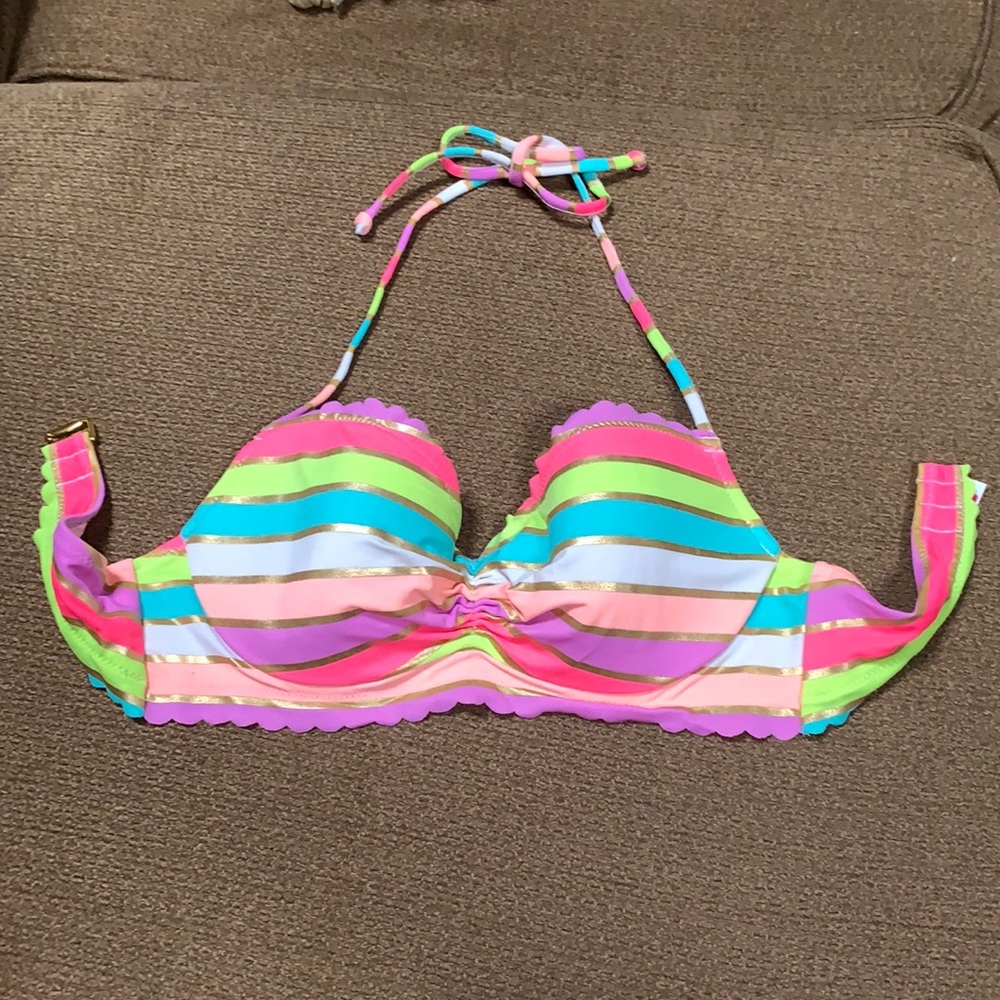 Victoria’s Secret bathing suit top